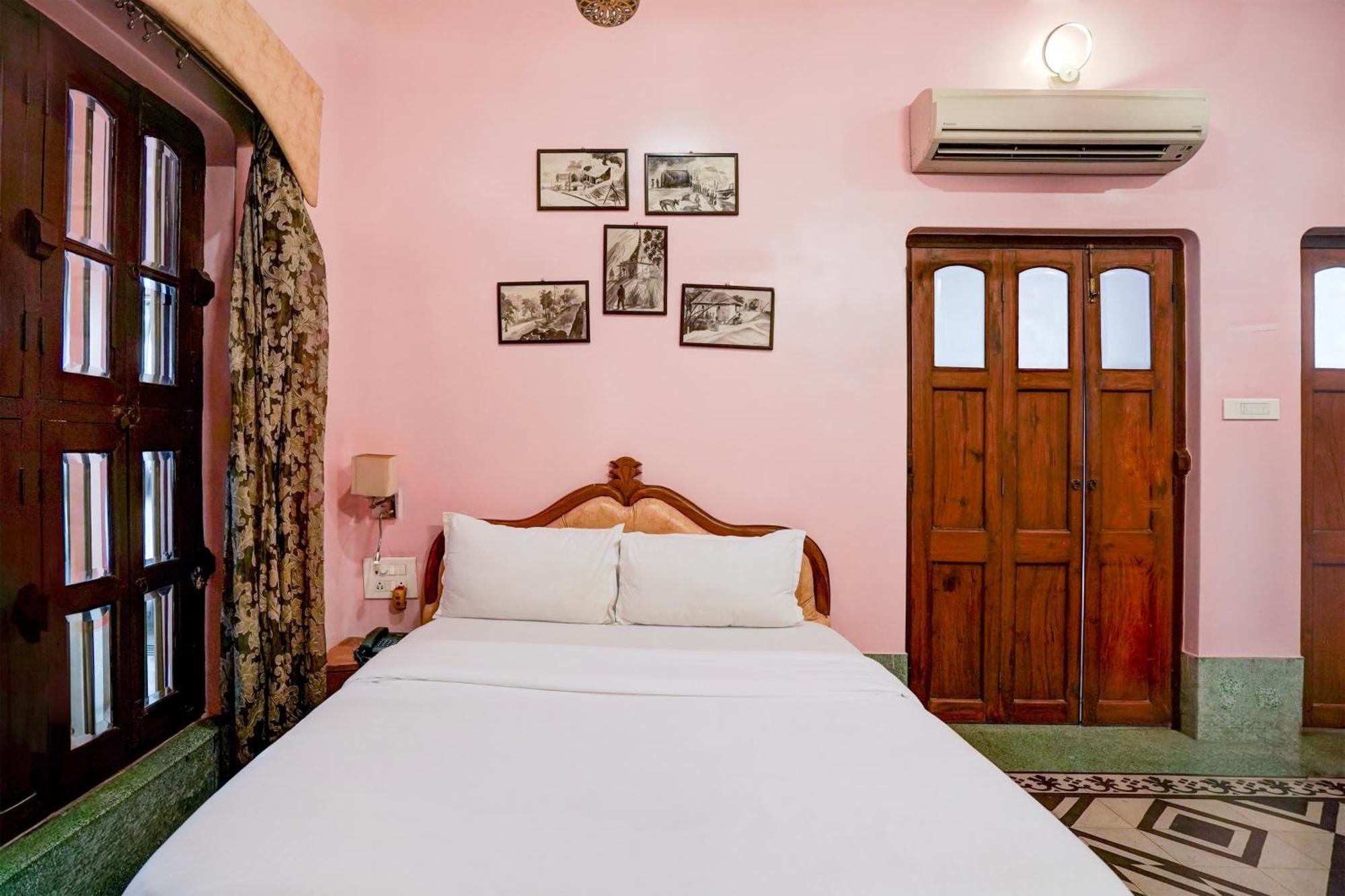 Palette Heritage Scindia Ghat Varanasi Esterno foto